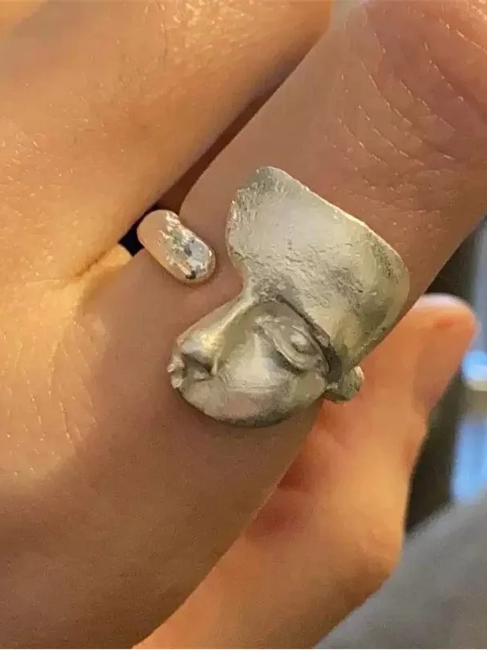 ✨NIB ZOY Silver Sculpted Face Statement Ring size-Adjustable ✨